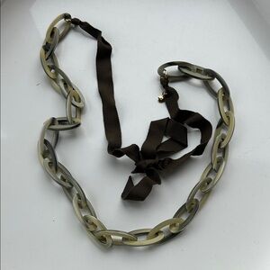 Tortoiseshell-Link Resin Chain Necklace with Brown Ribbon